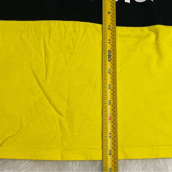 Polaroid Cropped T Shirt - Picture 4 of 6